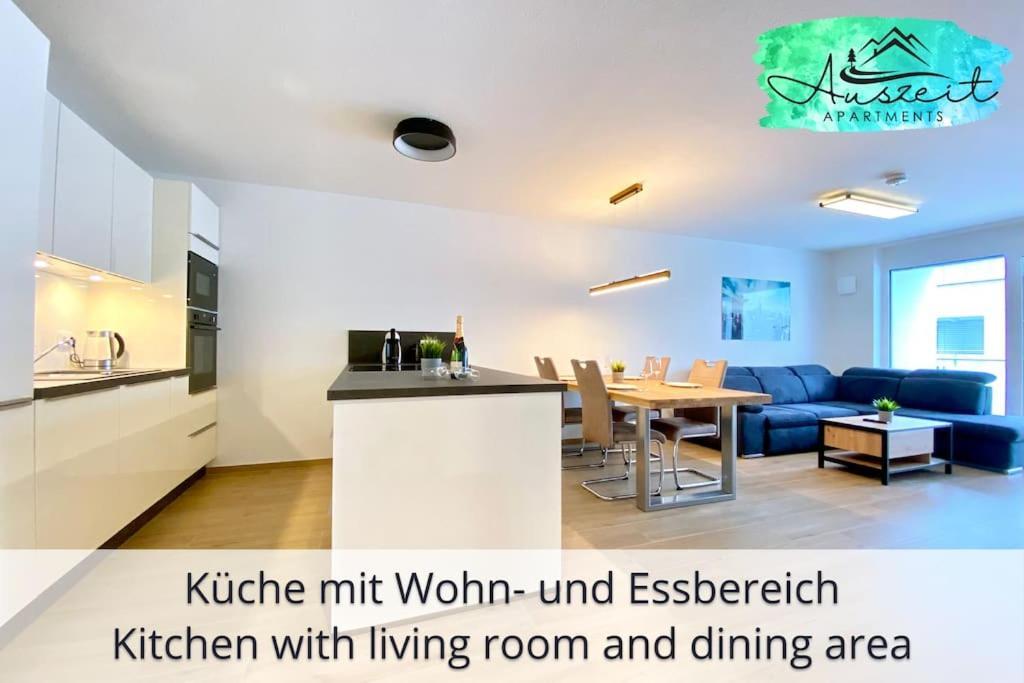 Auszeit Apartment Smile: Lakeside Retreat with Dual Balconies Friedrichshafen Exterior photo