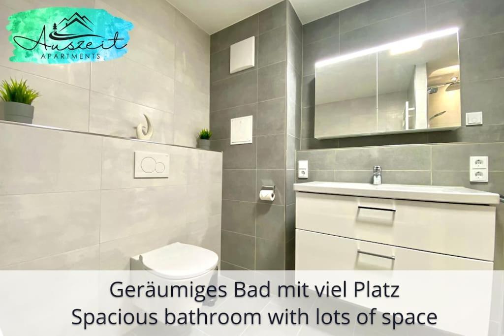 Auszeit Apartment Smile: Lakeside Retreat with Dual Balconies Friedrichshafen Exterior photo