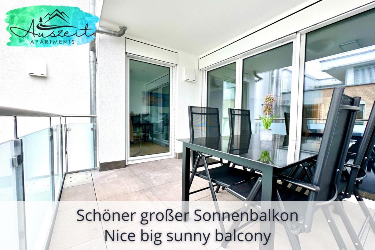 Auszeit Apartment Smile: Lakeside Retreat with Dual Balconies Friedrichshafen Exterior photo